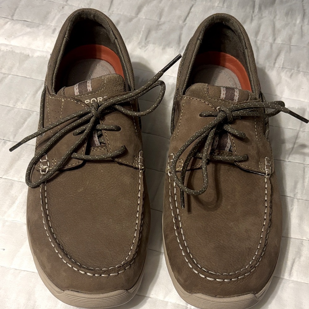 Rockport Men's Tan Leather Boat Shoes size 9, near perfect condition